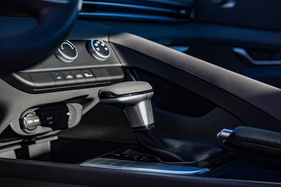 Thumbnail: 2025 Hyundai Elantra - 26