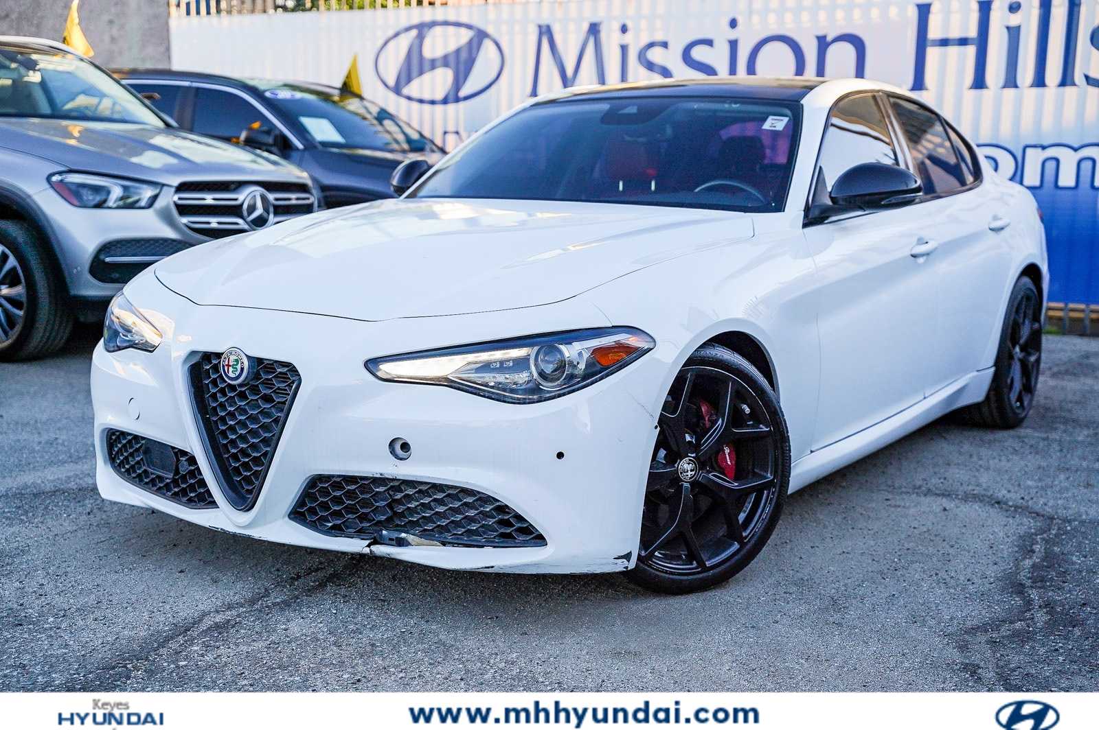2020 Alfa Romeo Giulia  -
                  Mission Hills, CA