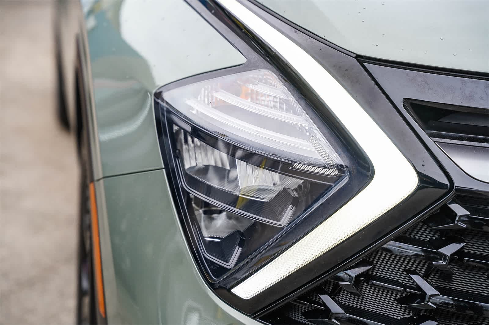 Thumbnail: 2023 Kia Sportage - 4