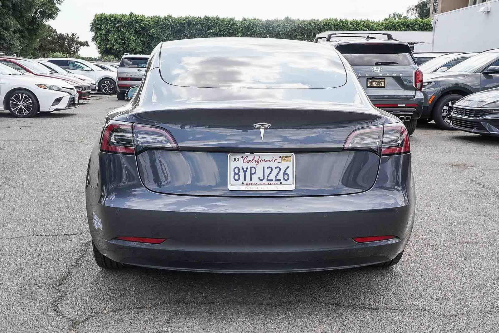 Thumbnail: 2021 Tesla Model 3 - 5