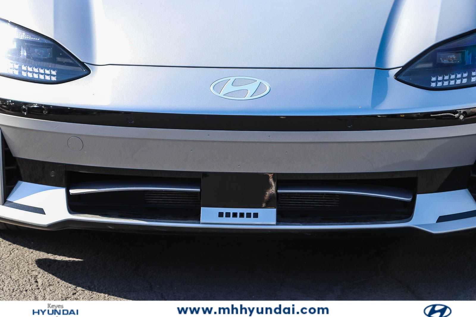 Thumbnail: 2023 Hyundai Ioniq 6 - 7