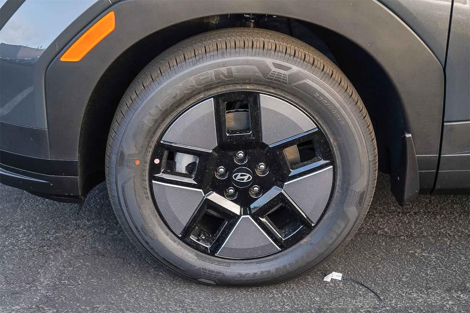 Thumbnail: 2026 Hyundai Santa Fe - 10