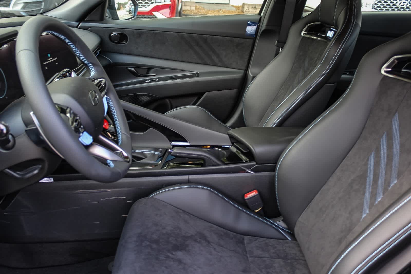 Thumbnail: 2025 Hyundai Elantra - 16