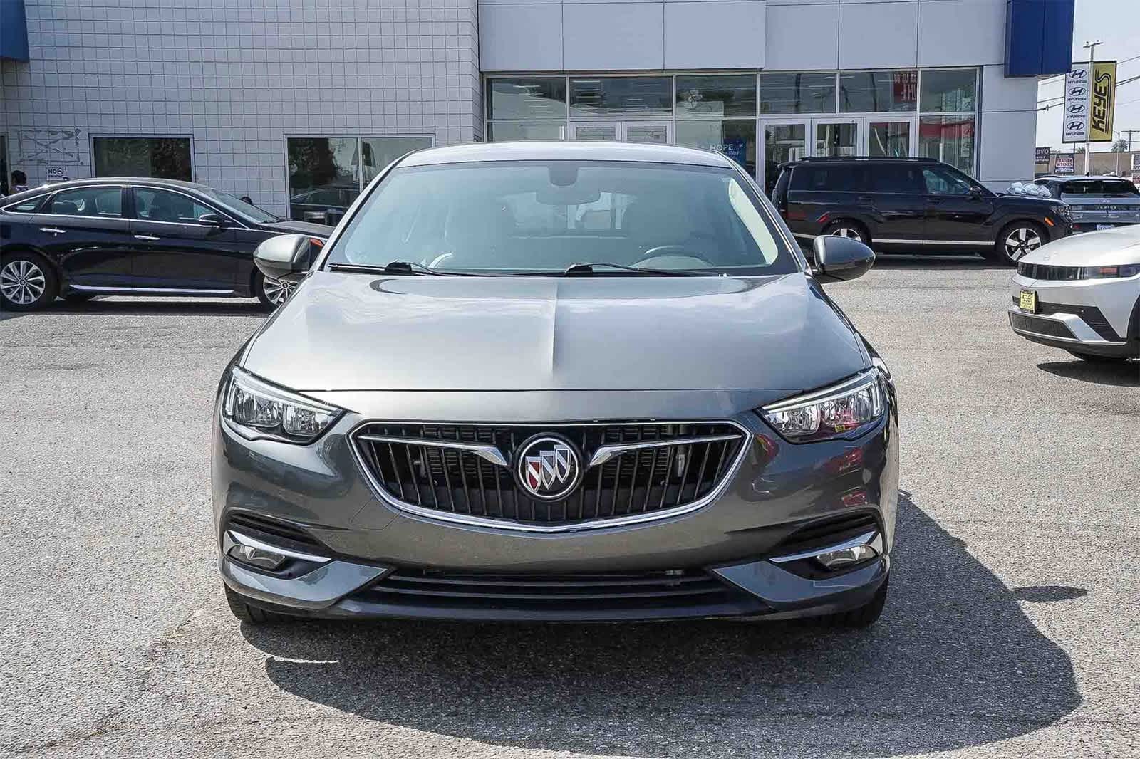 Thumbnail: 2019 Buick Regal - 2
