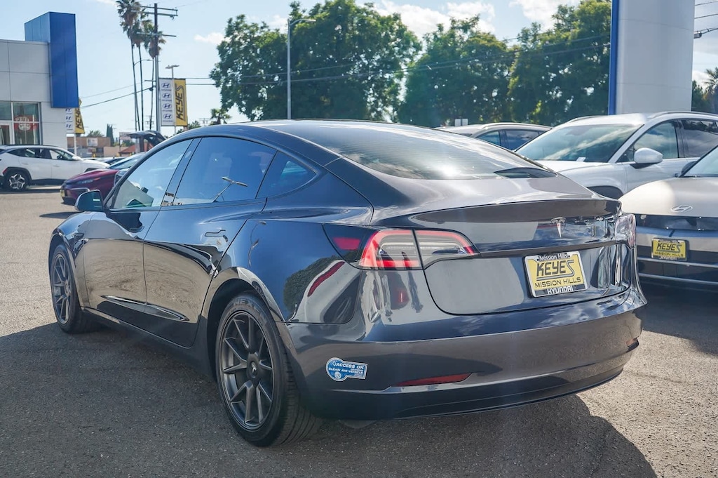 Used 2021 Tesla Model 3 Standard Range Plus Sedan