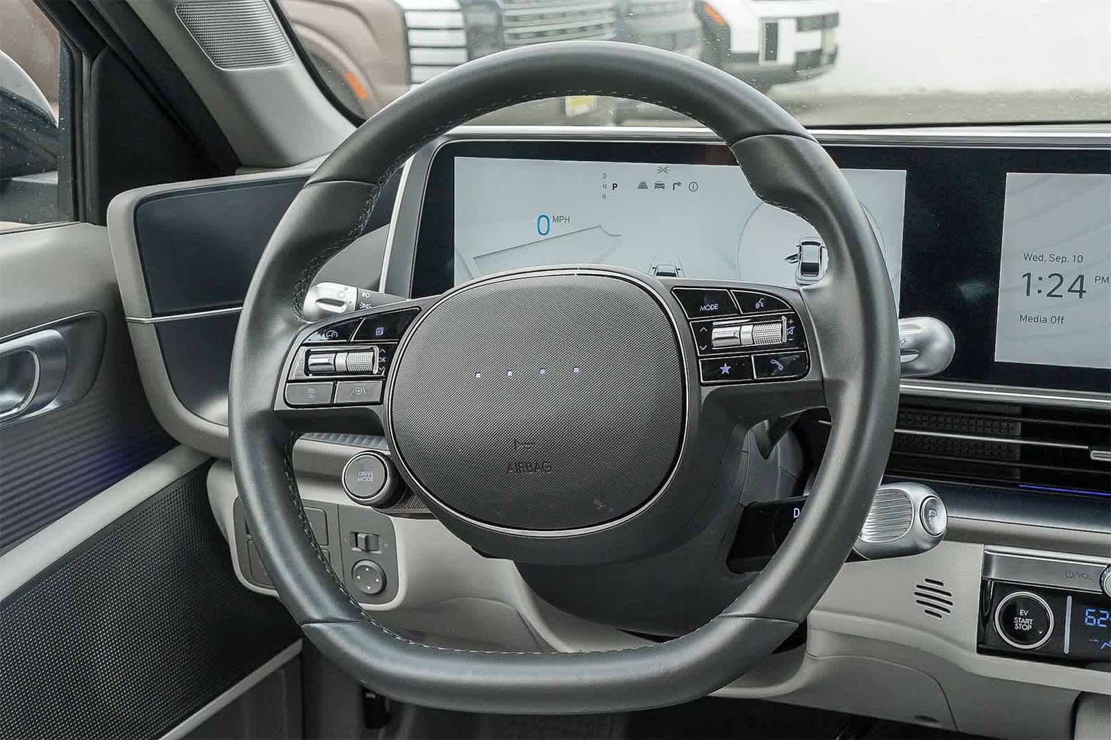 Thumbnail: 2024 Hyundai Ioniq 6 - 15