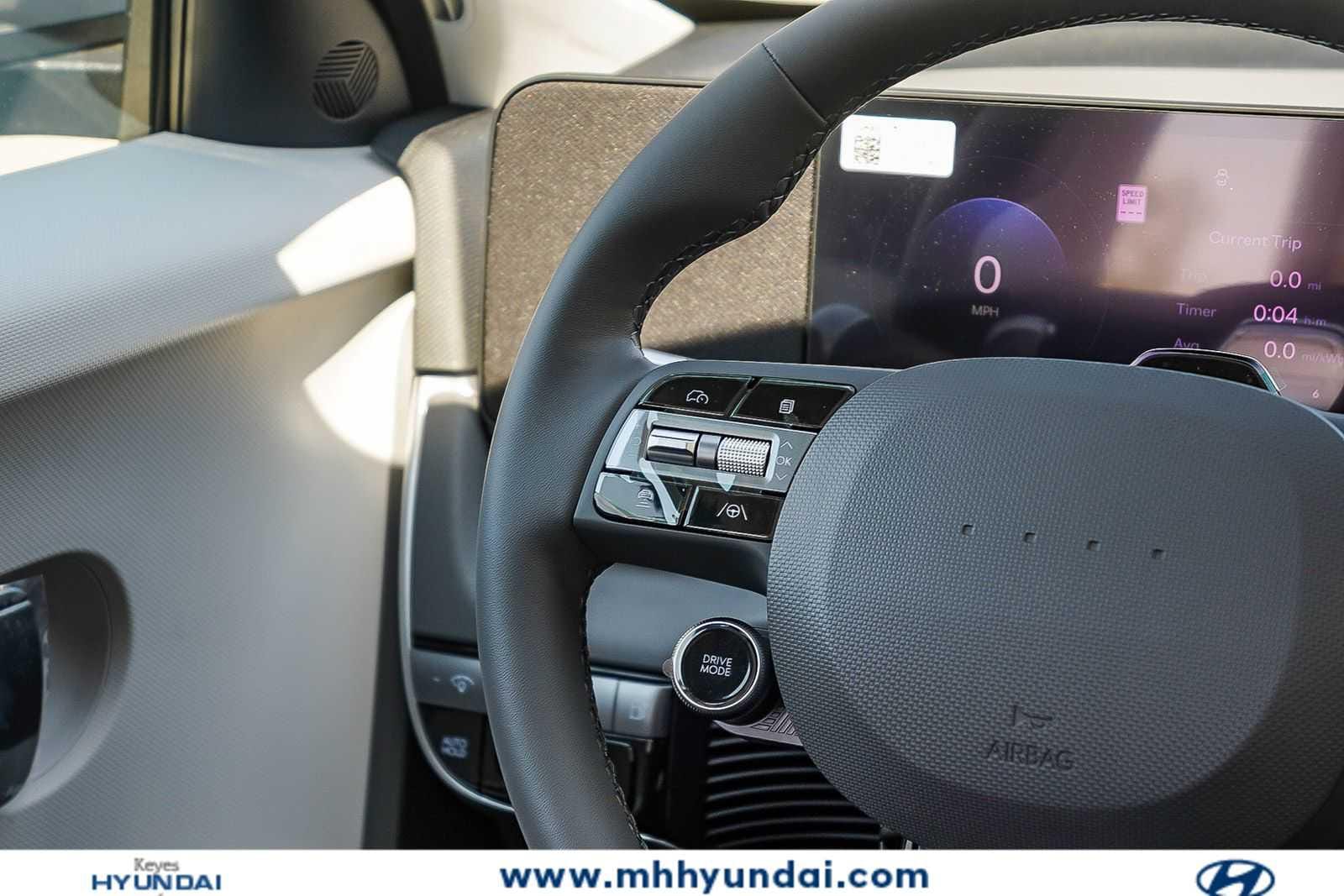Thumbnail: 2026 Hyundai Ioniq 5 - 16