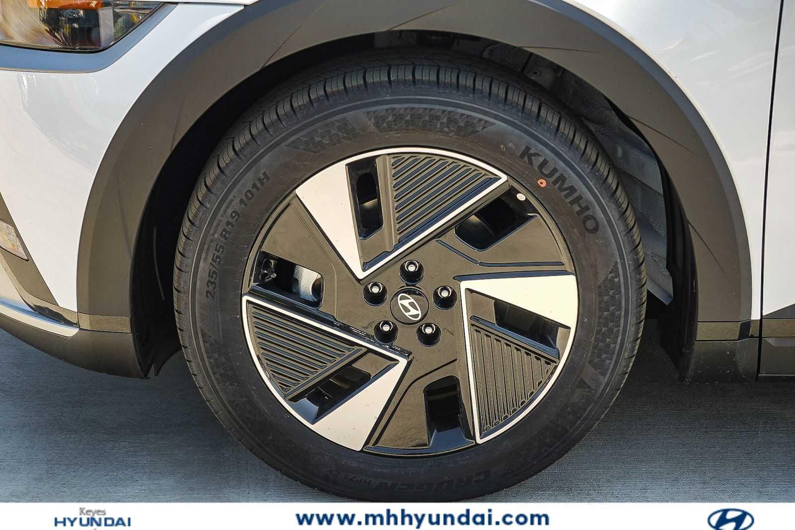 Thumbnail: 2026 Hyundai Ioniq 5 - 10