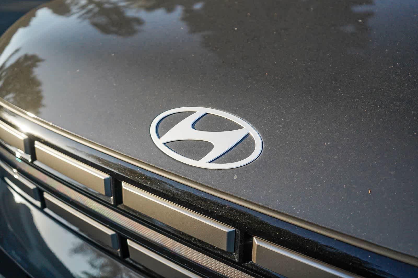 Thumbnail: 2026 Hyundai Santa Fe - 9