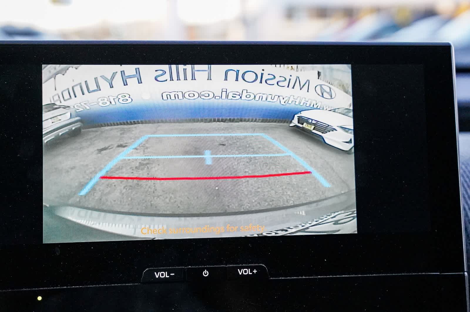 Thumbnail: 2024 Toyota bZ4X - 22