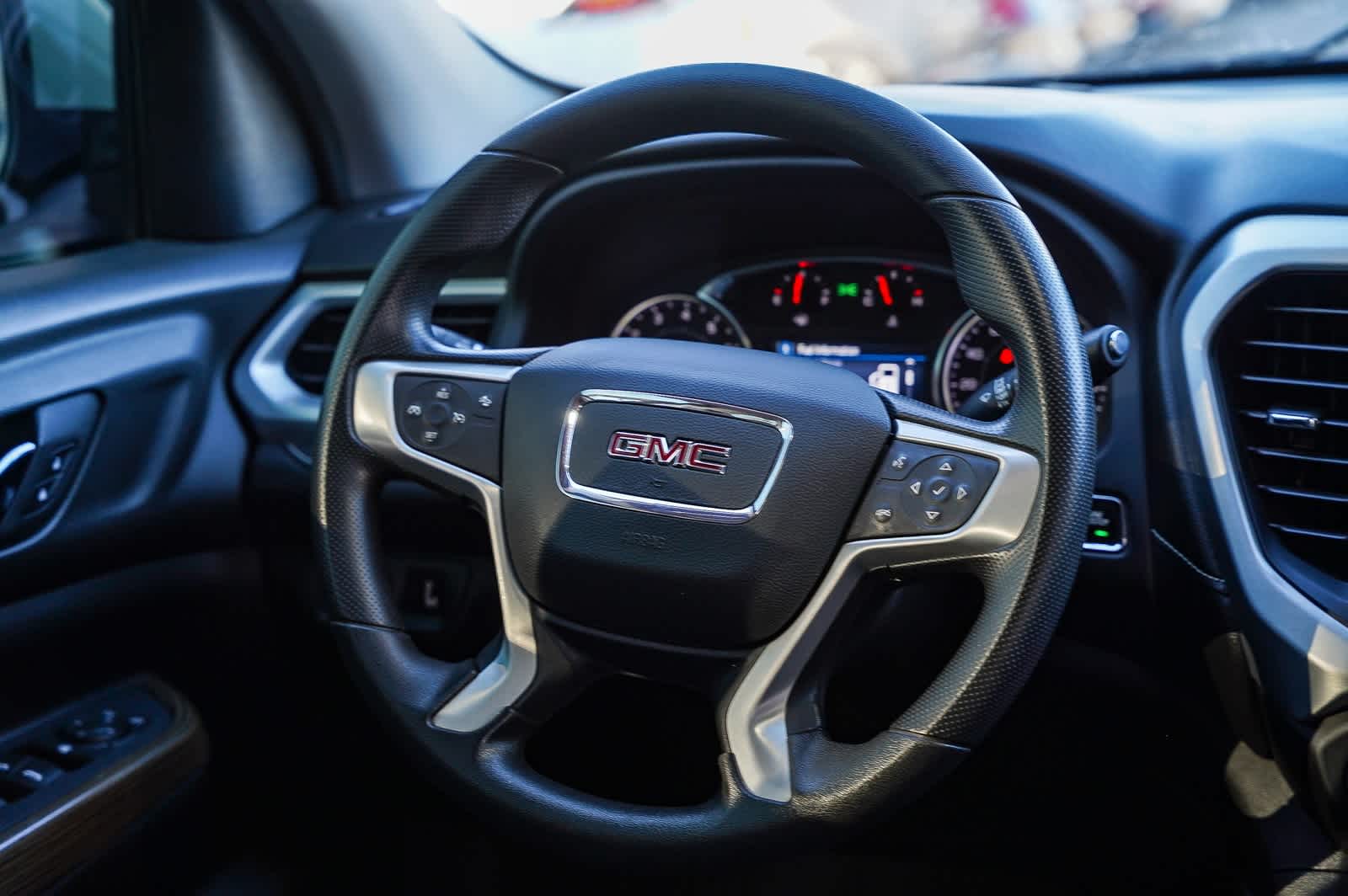 Thumbnail: 2022 GMC Acadia - 15