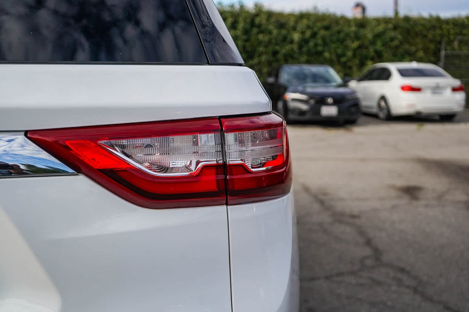 Thumbnail: 2020 Chevrolet Traverse - 11
