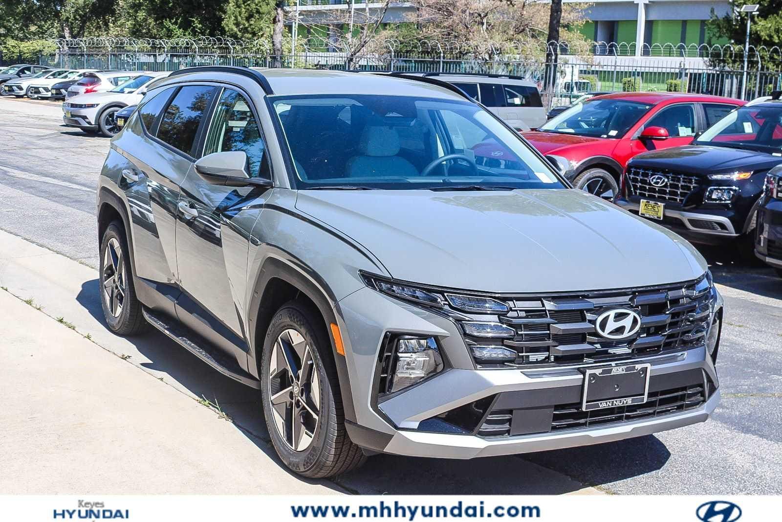 Thumbnail: 2026 Hyundai Tucson - 3