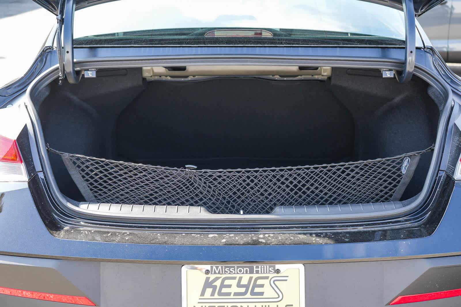 Thumbnail: 2025 Hyundai Elantra - 15