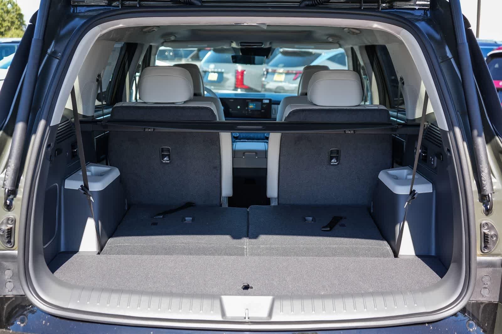 Thumbnail: 2026 Hyundai Santa Fe - 12