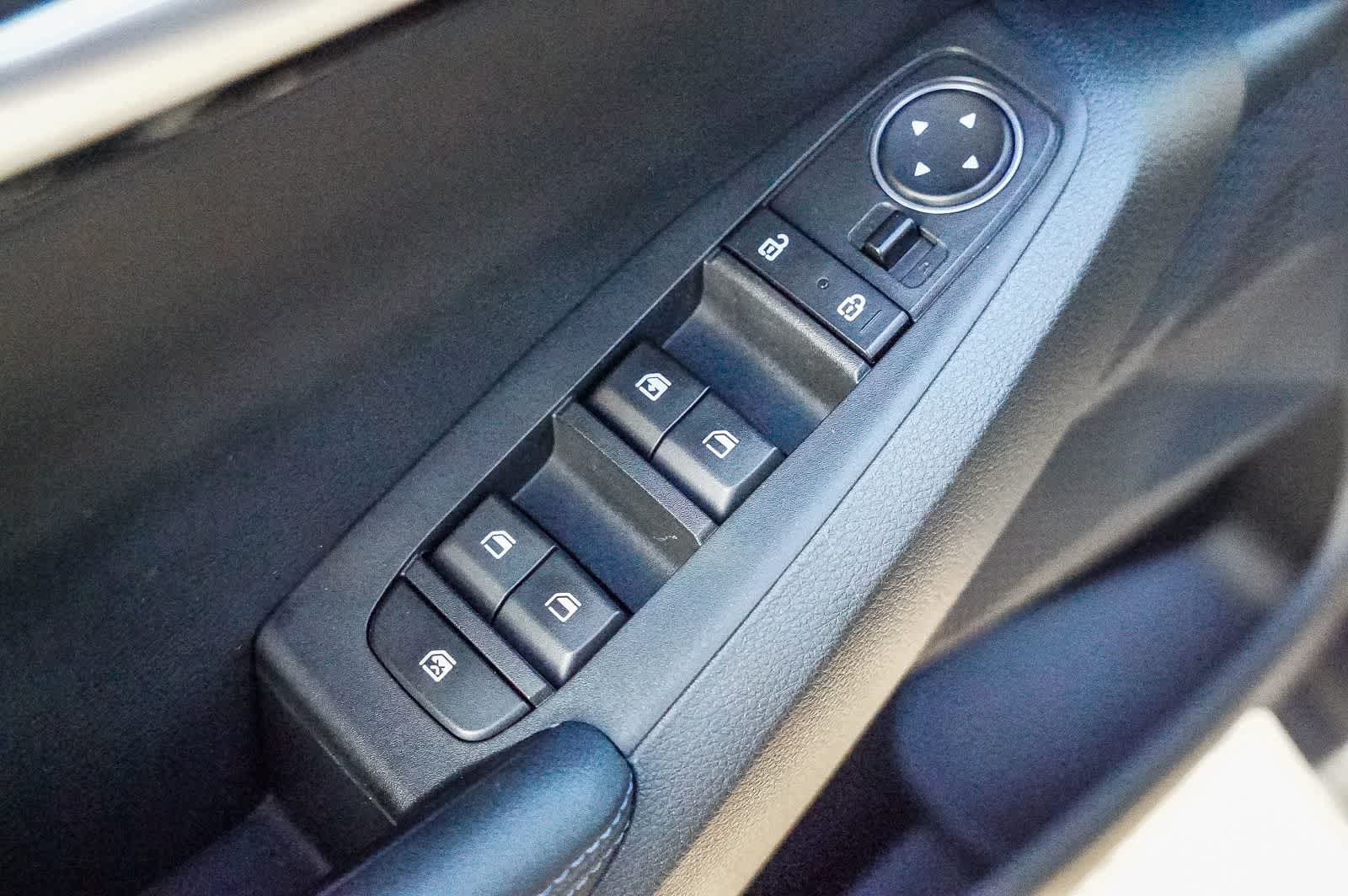 Thumbnail: 2021 Kia Seltos - 16