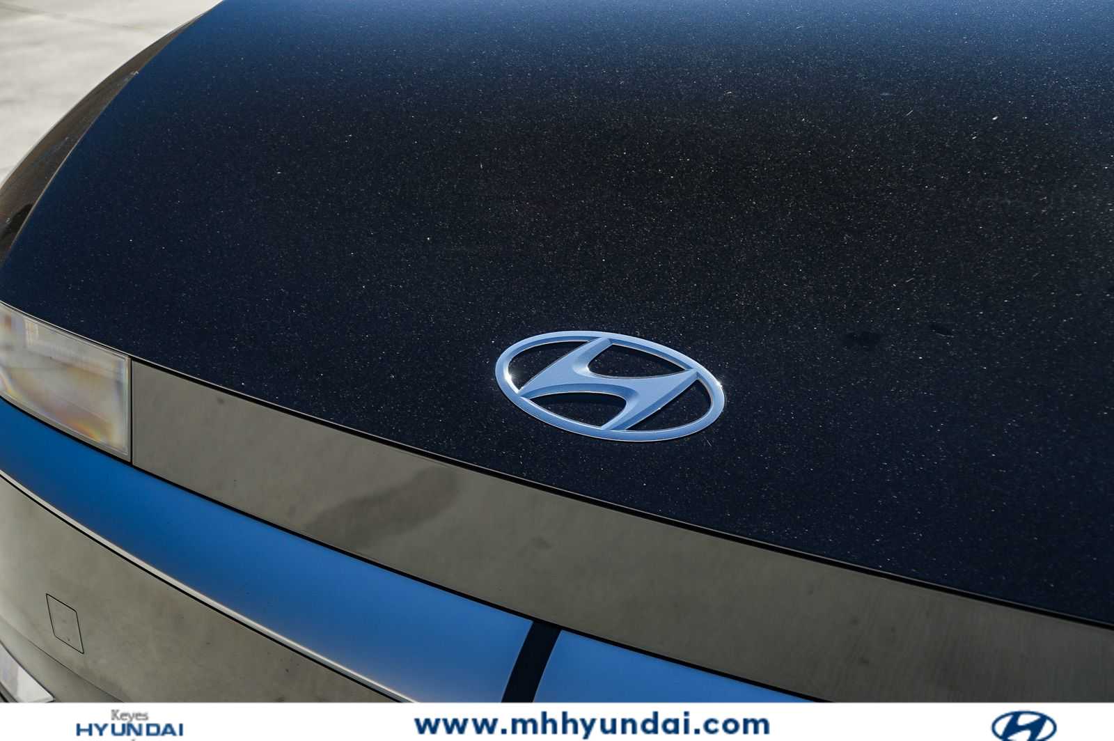 Thumbnail: 2023 Hyundai Ioniq 5 - 8