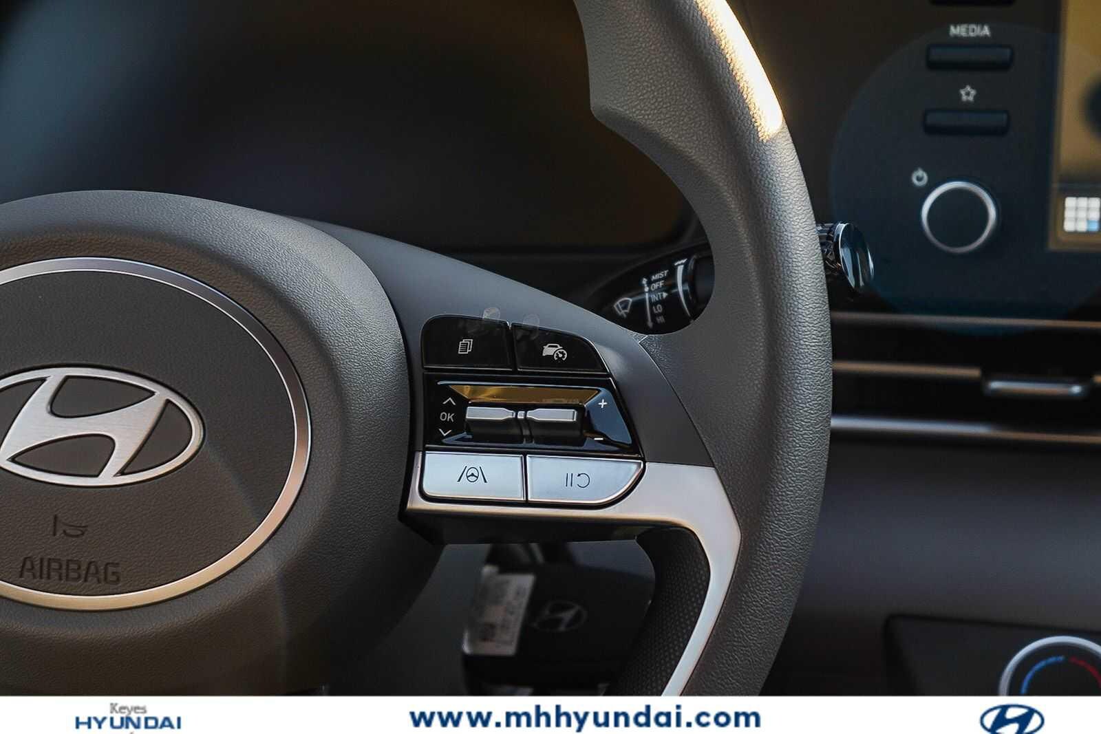 Thumbnail: 2026 Hyundai Elantra - 19