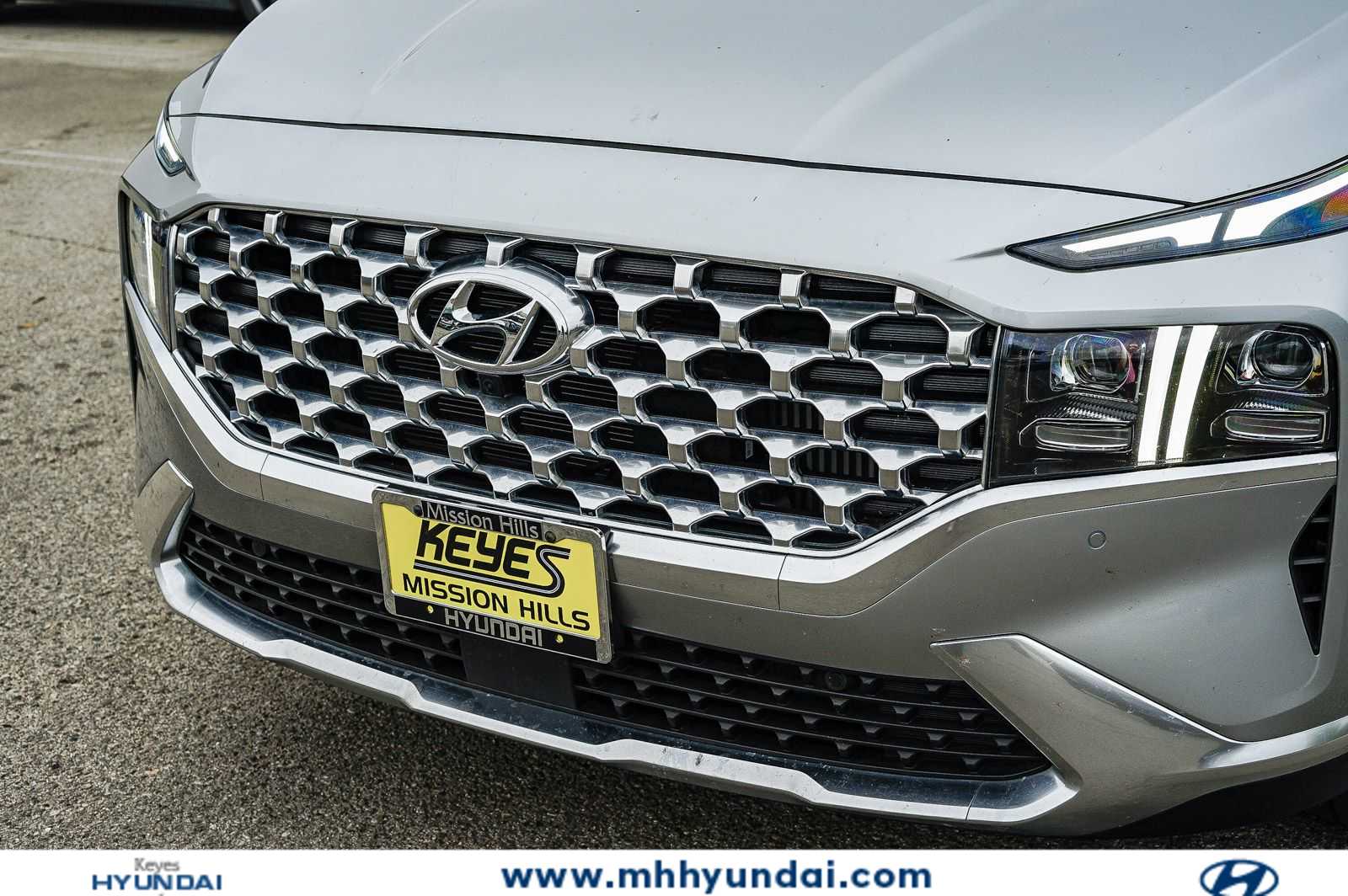 Thumbnail: 2023 Hyundai Santa Fe - 8