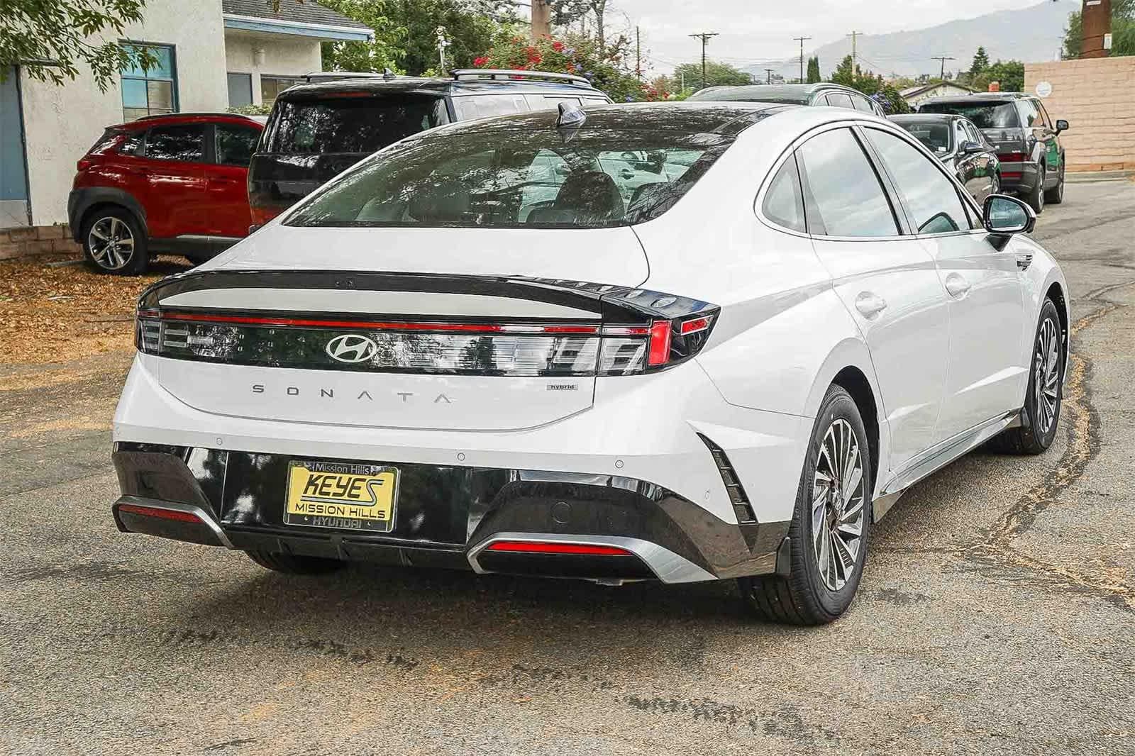 Thumbnail: 2026 Hyundai Sonata - 4