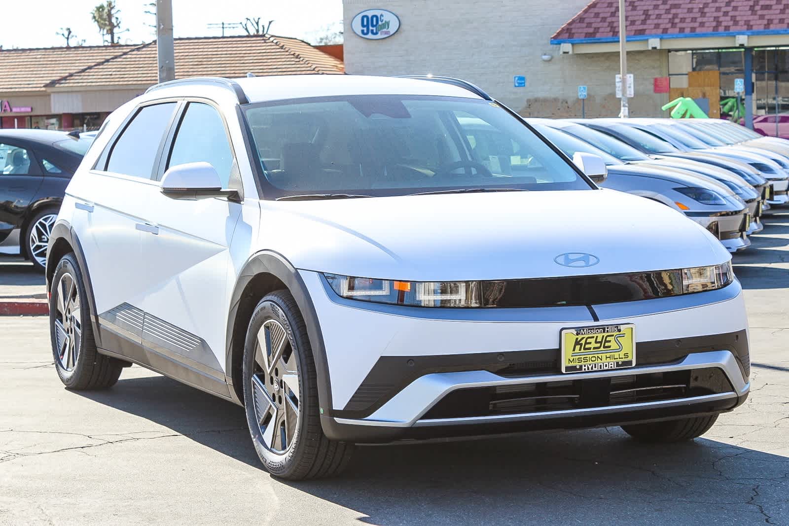 2025 Hyundai Ioniq 5 SEL 3