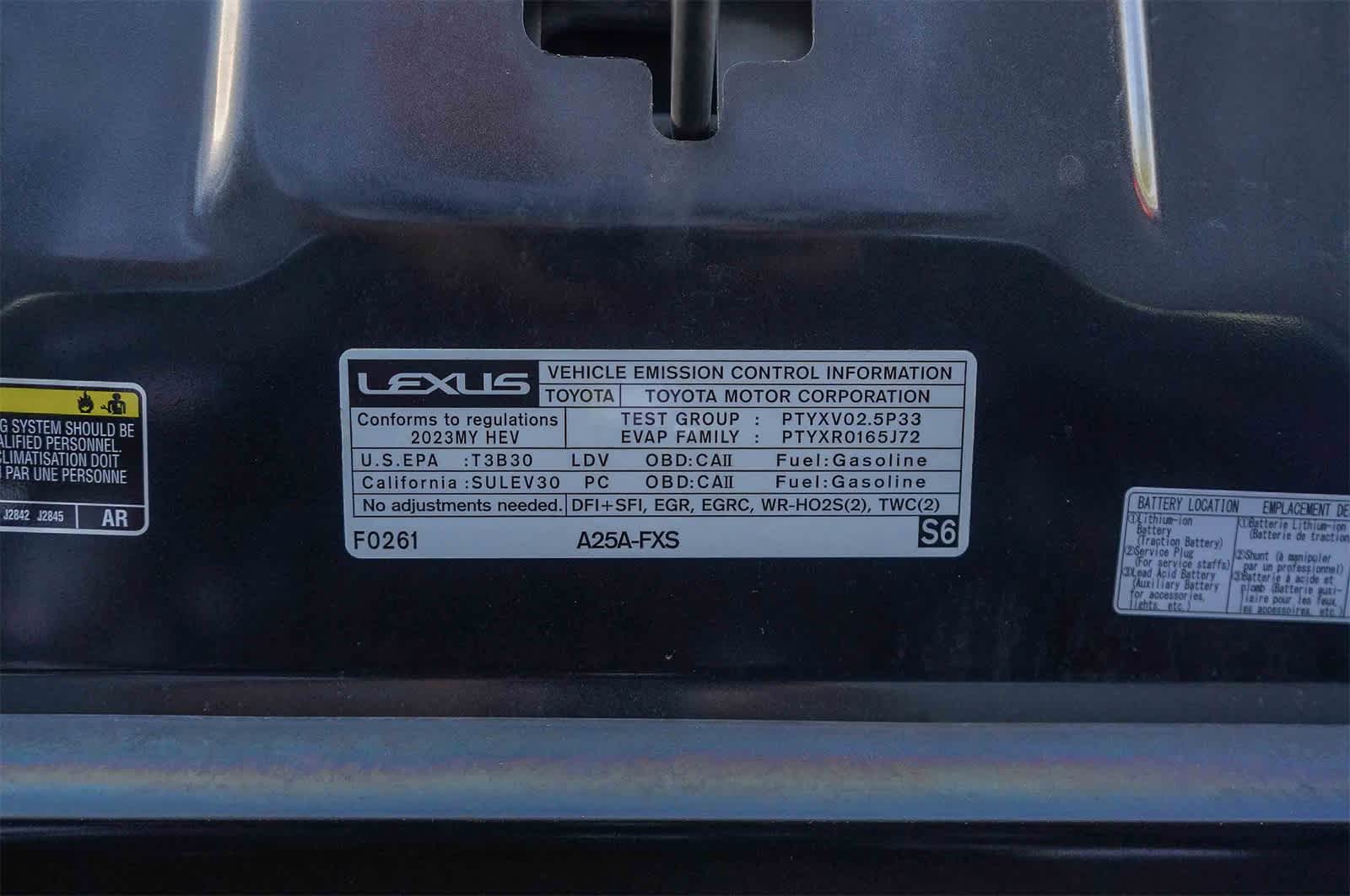 Thumbnail: 2023 Lexus ES - 28