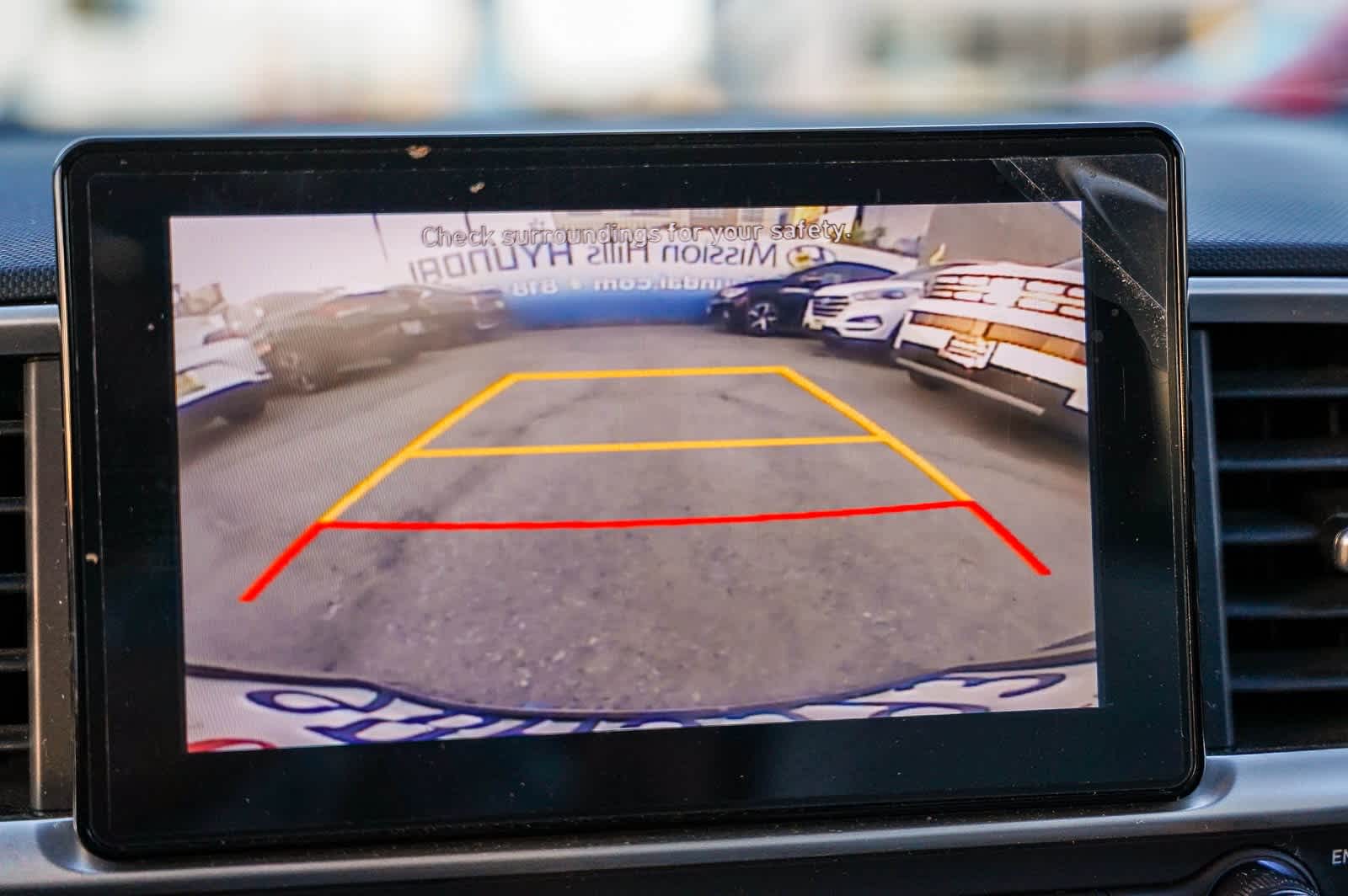 Thumbnail: 2022 Hyundai Venue - 24