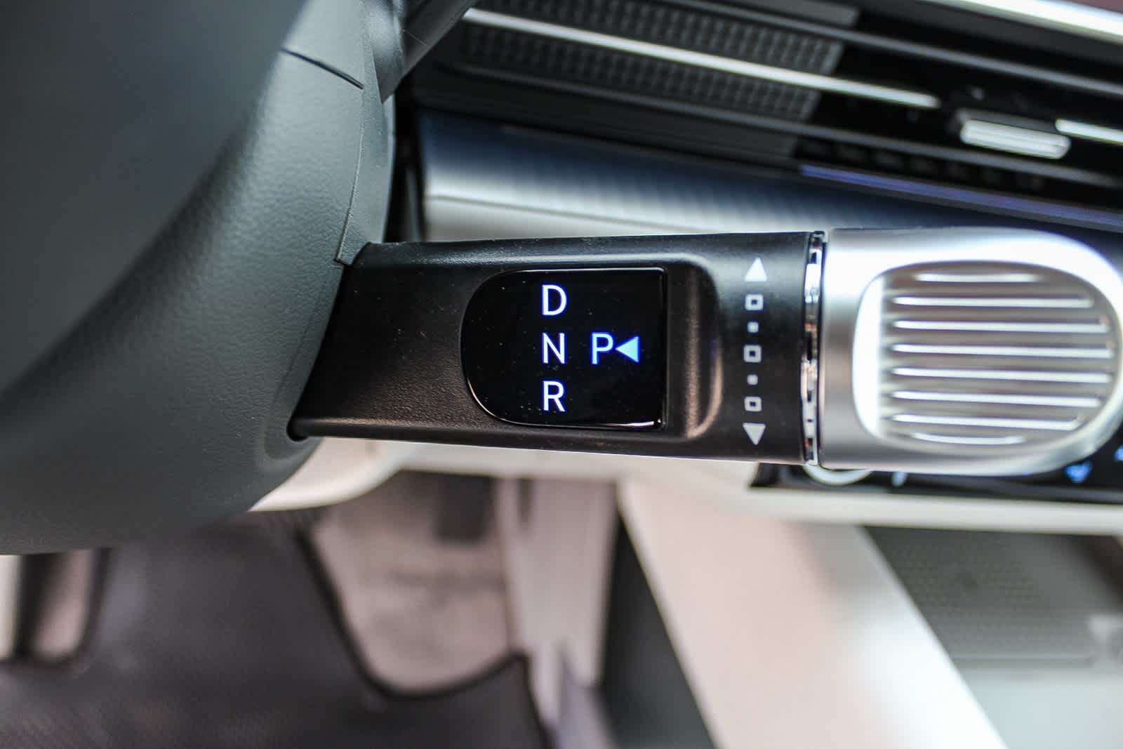 Thumbnail: 2025 Hyundai Ioniq 6 - 22