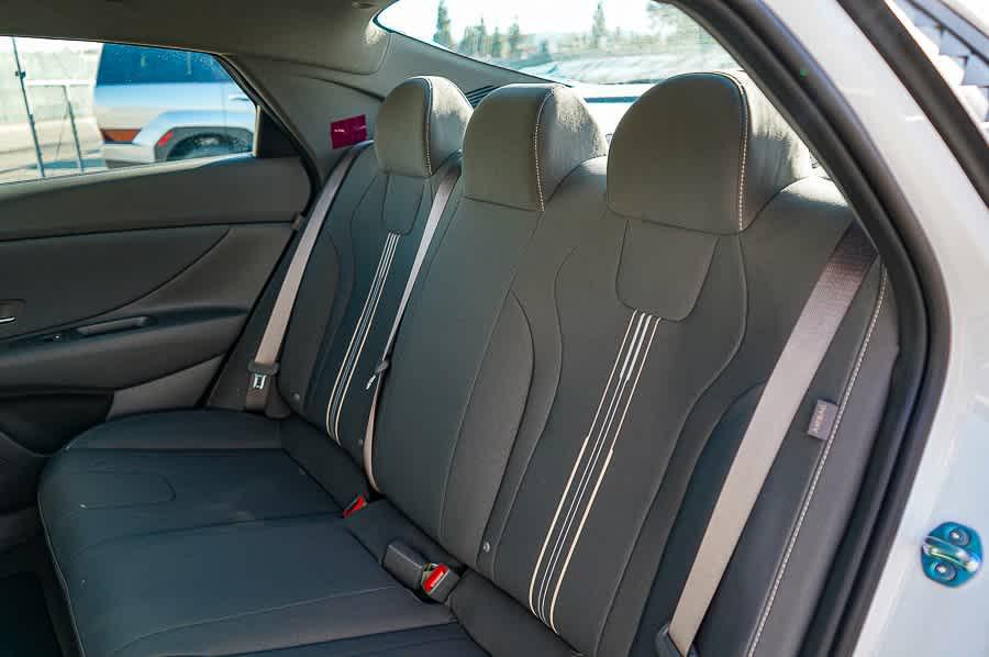 Thumbnail: 2025 Hyundai Elantra - 17