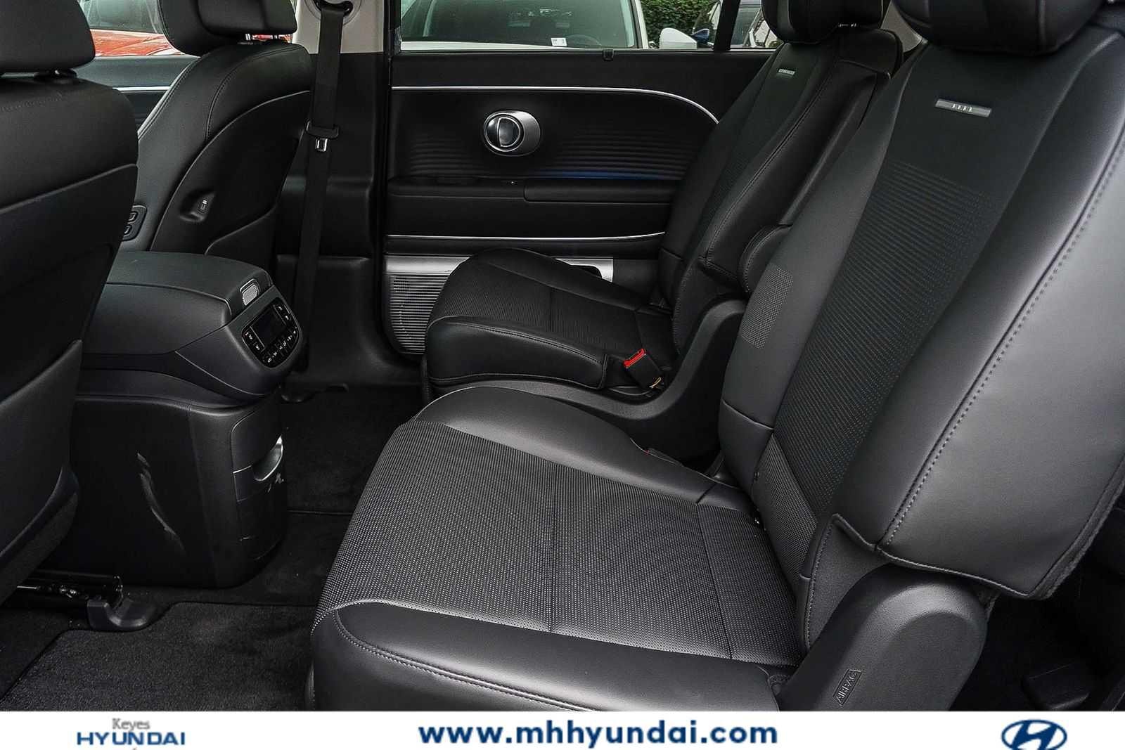 Thumbnail: 2026 Hyundai Ioniq - 23
