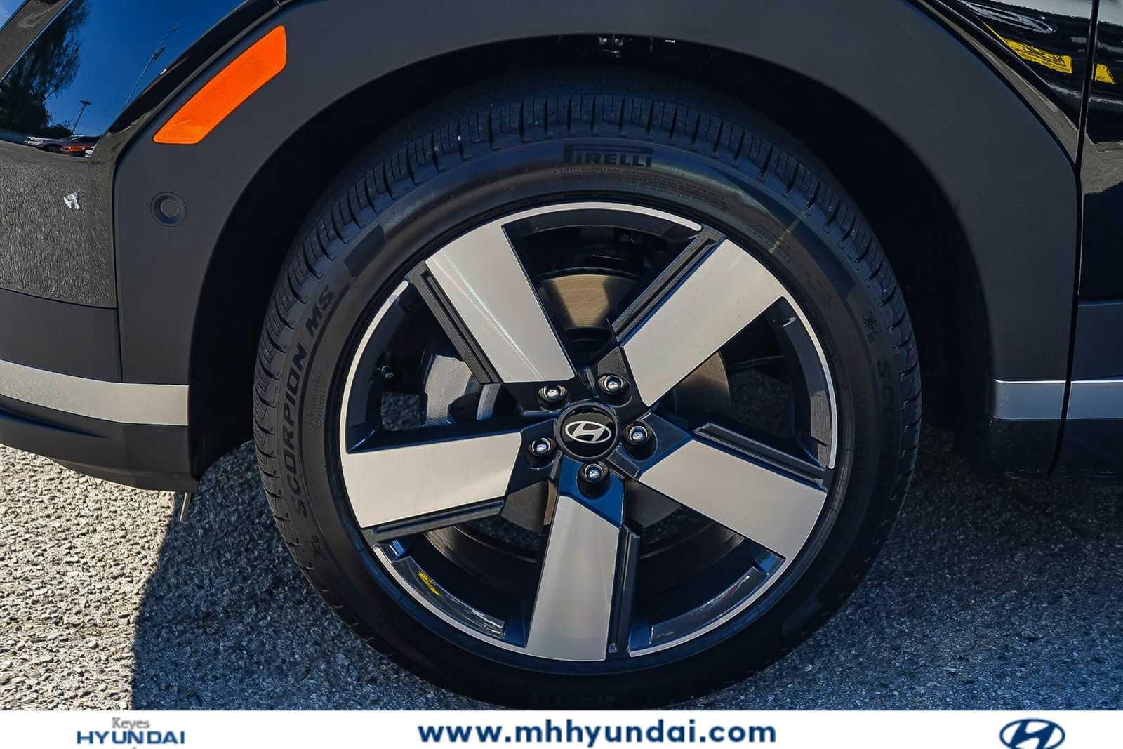 Thumbnail: 2026 Hyundai Santa Fe - 10