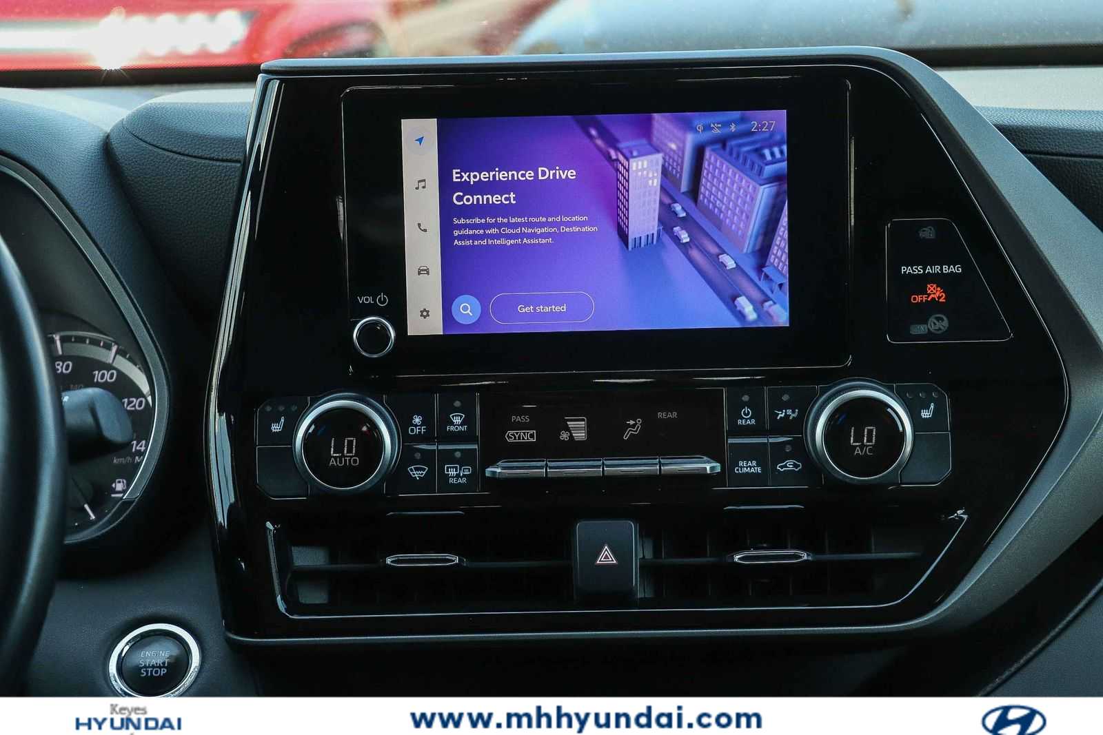 Thumbnail: 2023 Toyota Highlander - 14