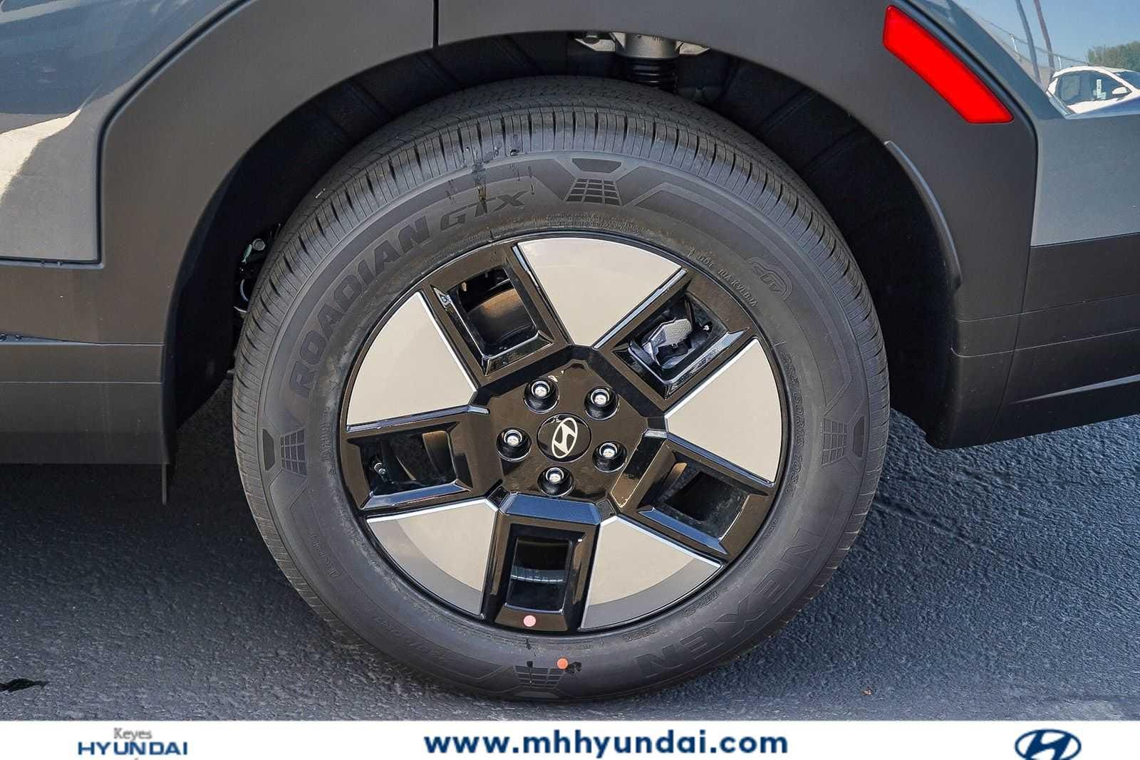 Thumbnail: 2026 Hyundai Santa Fe - 11