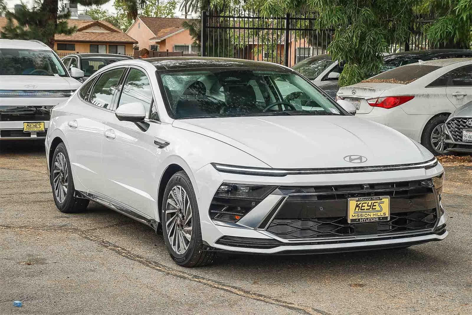 Thumbnail: 2026 Hyundai Sonata - 3