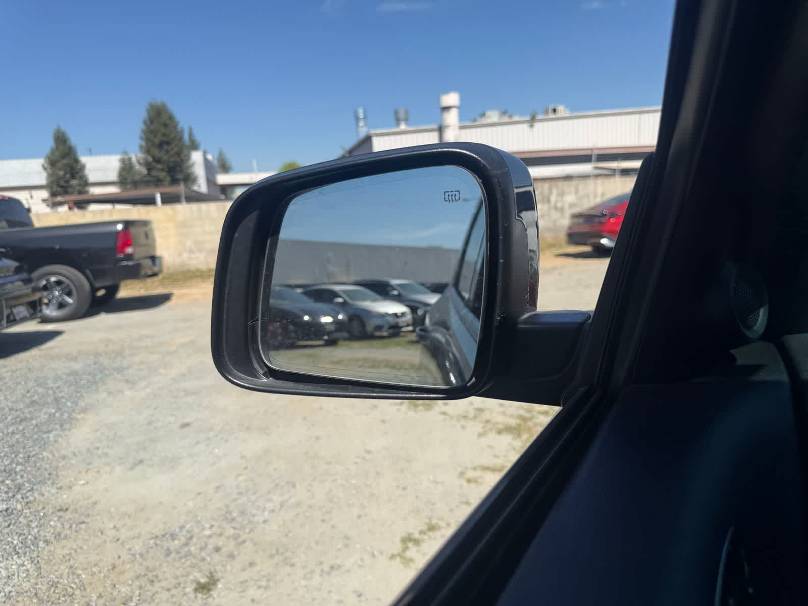 Thumbnail: 2018 Dodge Durango - 23