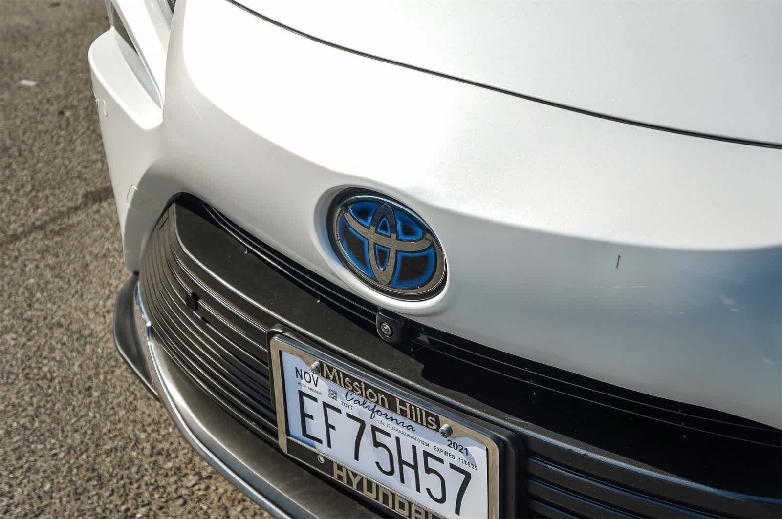 Thumbnail: 2021 Toyota Mirai - 9