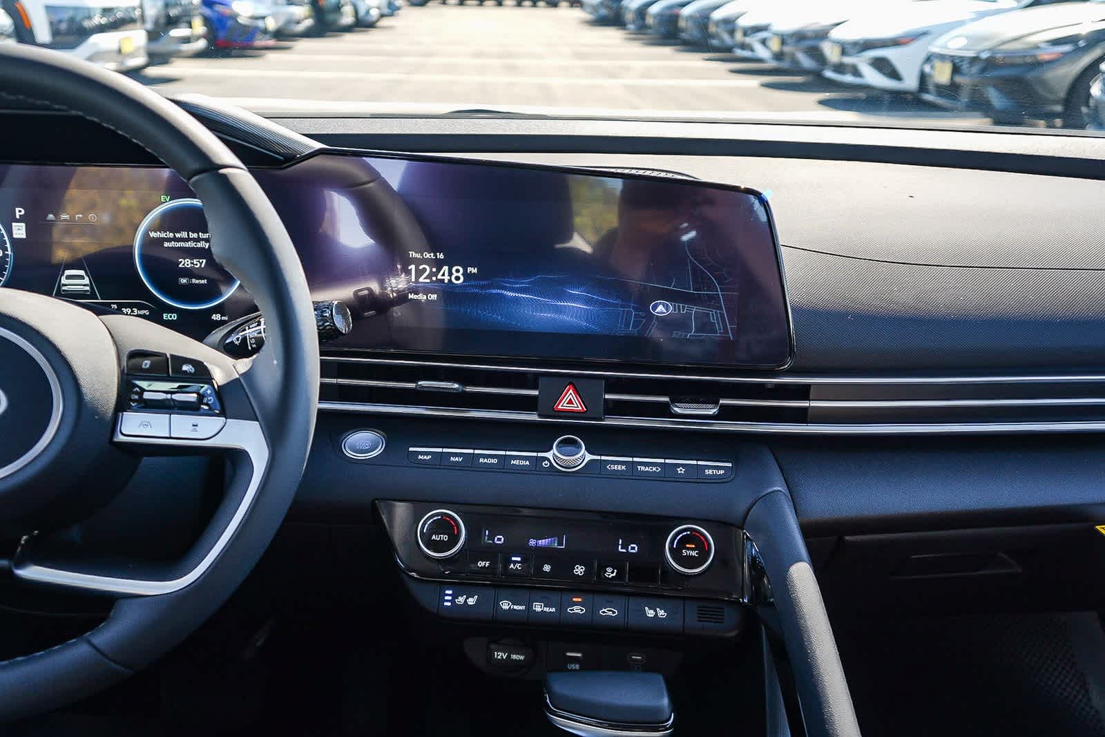 Thumbnail: 2025 Hyundai Elantra - 14