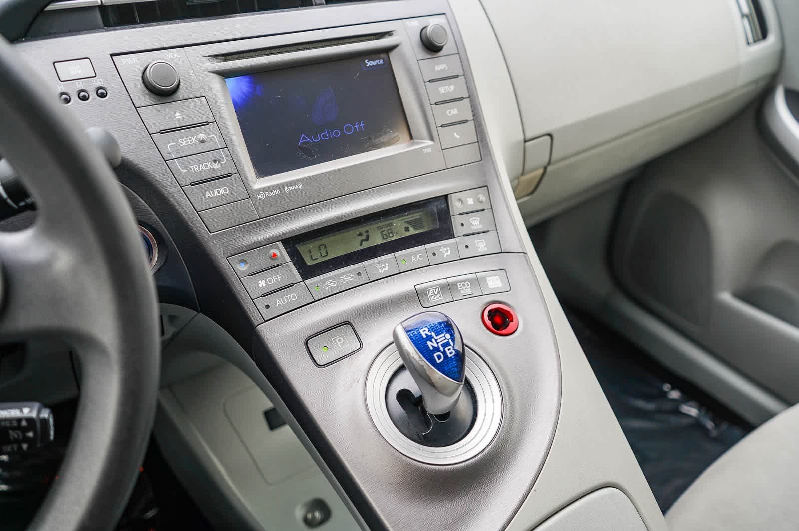 Thumbnail: 2012 Toyota Prius - 23