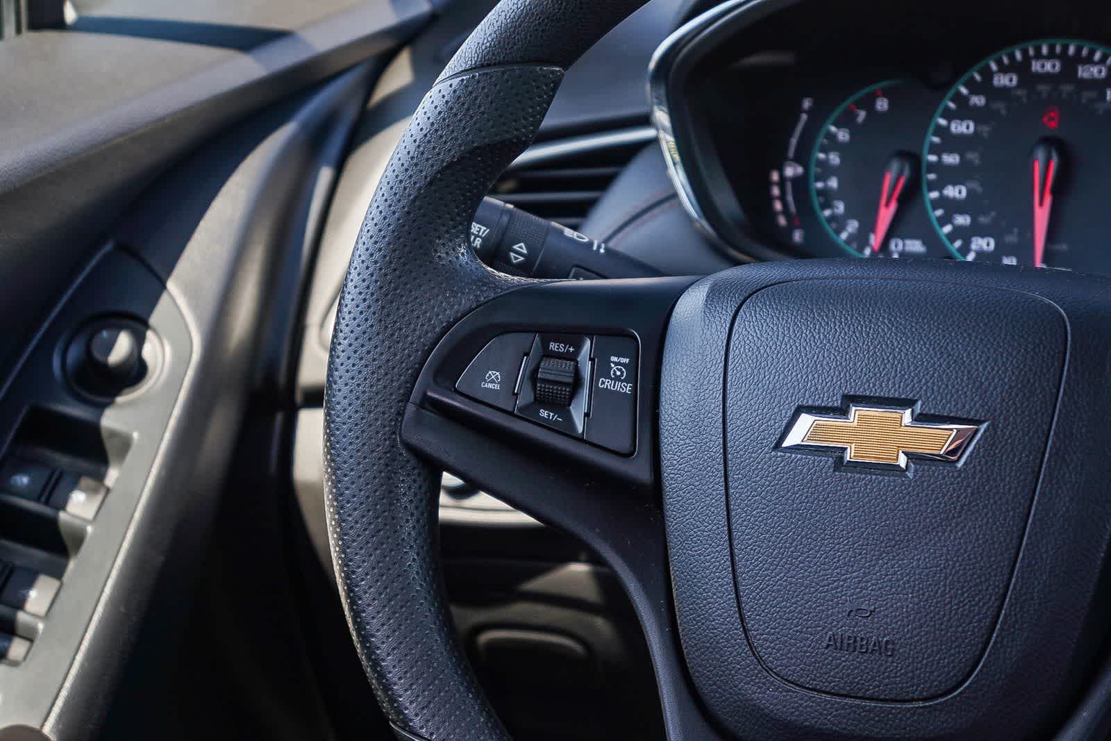 Thumbnail: 2020 Chevrolet Trax - 16