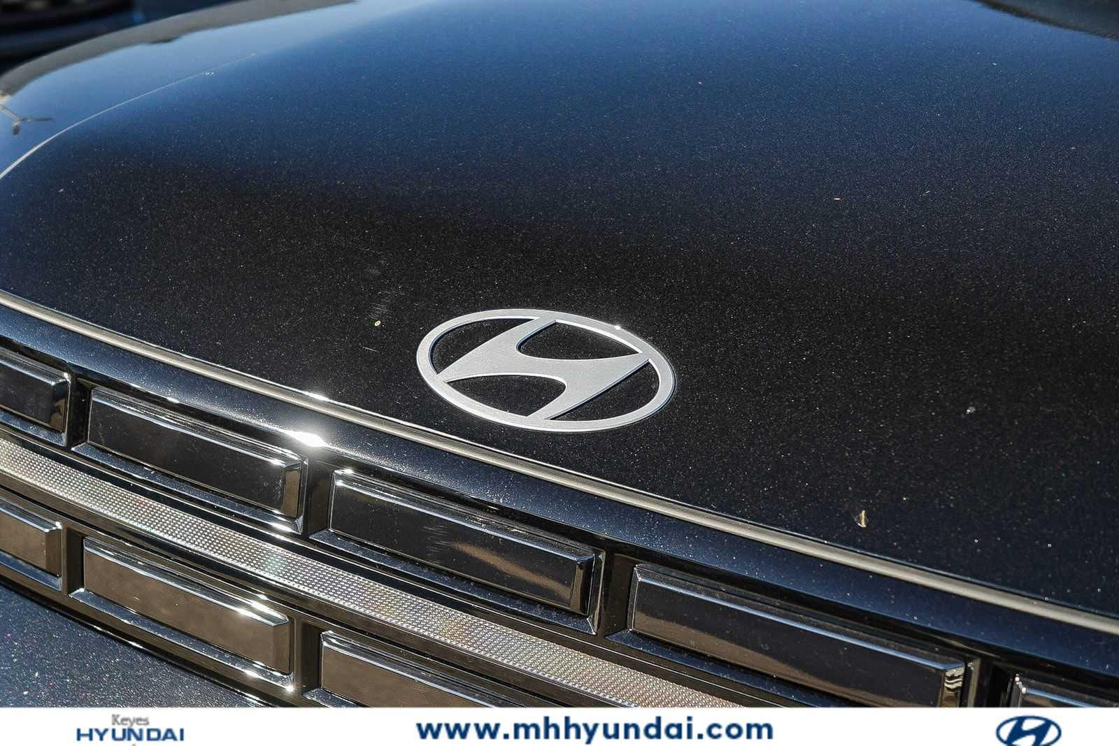 Thumbnail: 2026 Hyundai Santa Fe - 9