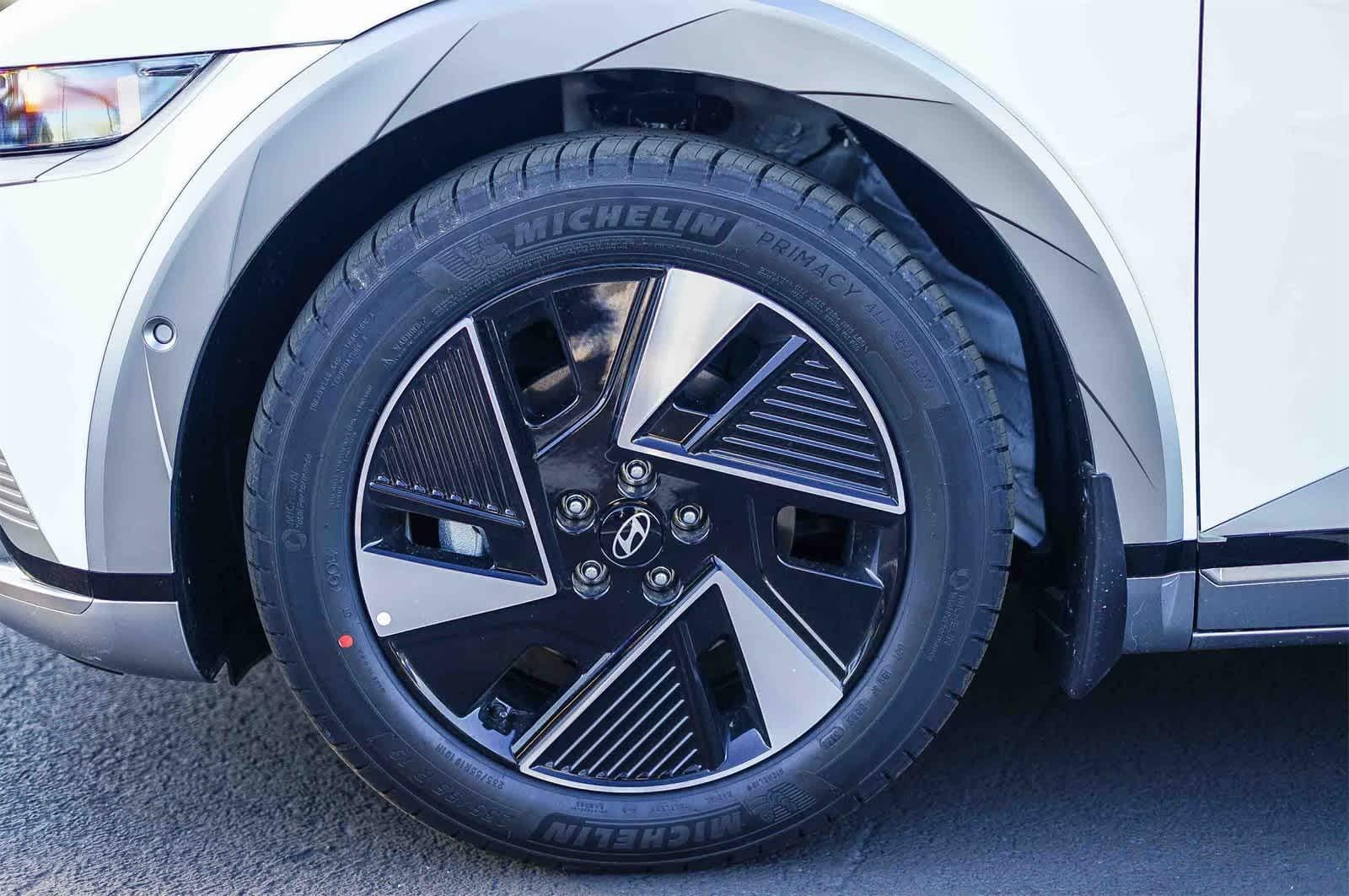 Thumbnail: 2026 Hyundai Ioniq 5 - 9