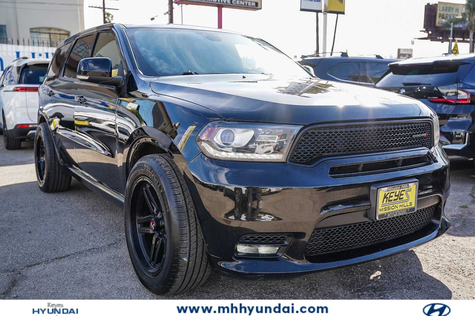 Thumbnail: 2019 Dodge Durango - 3
