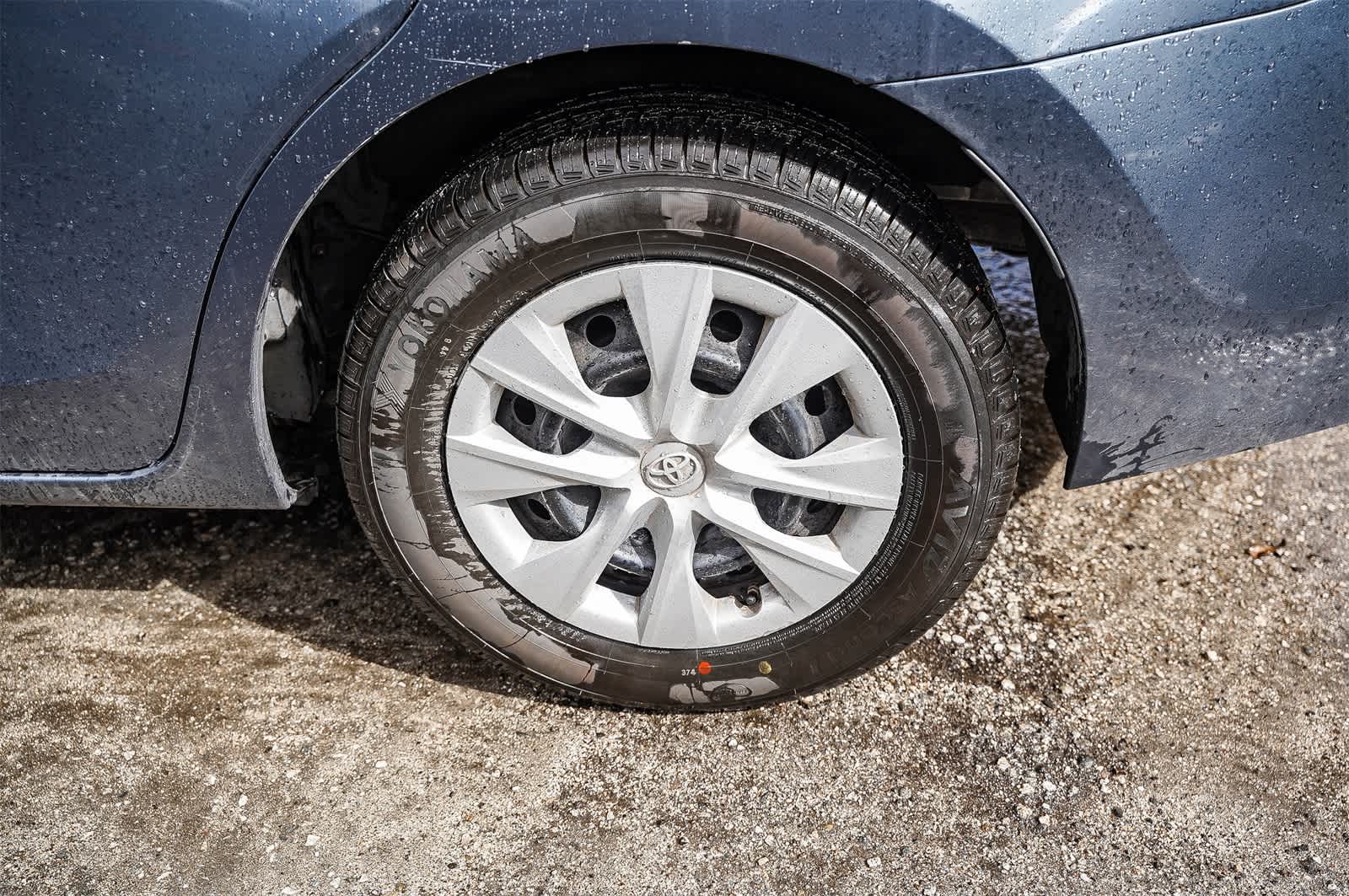 Thumbnail: 2017 Toyota Corolla - 7