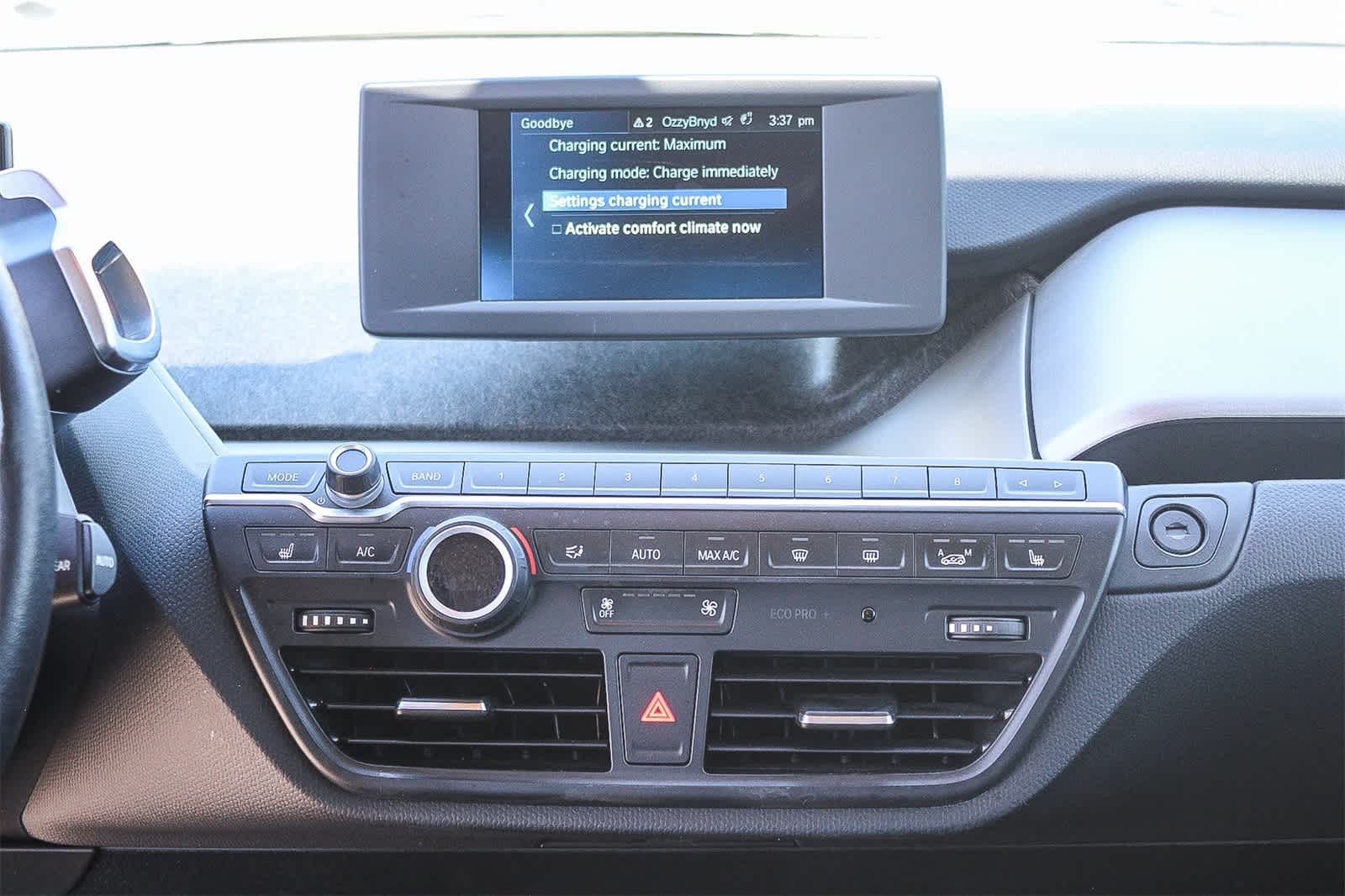 Thumbnail: 2019 BMW i3 - 15