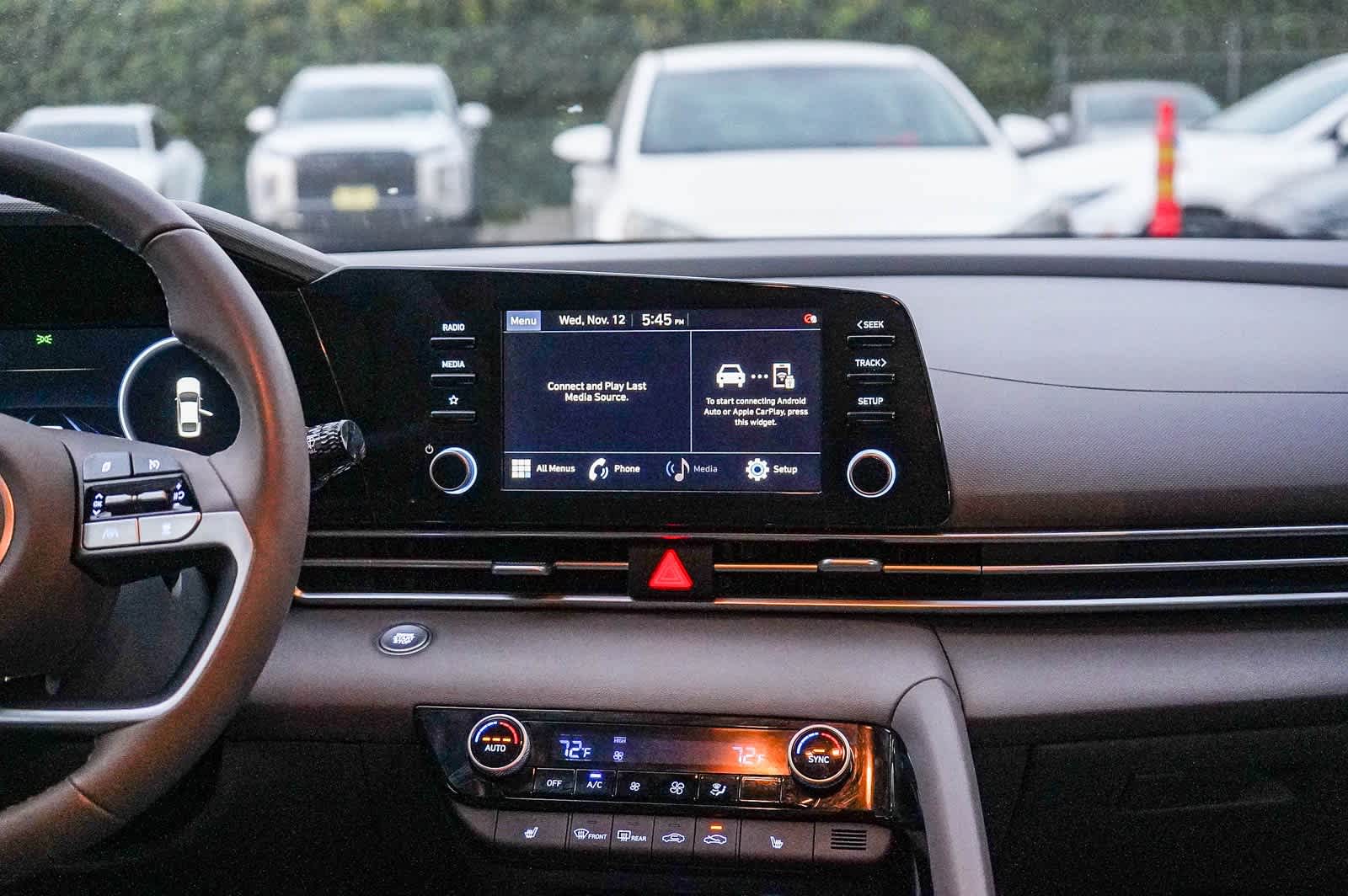 Thumbnail: 2022 Hyundai Elantra - 13