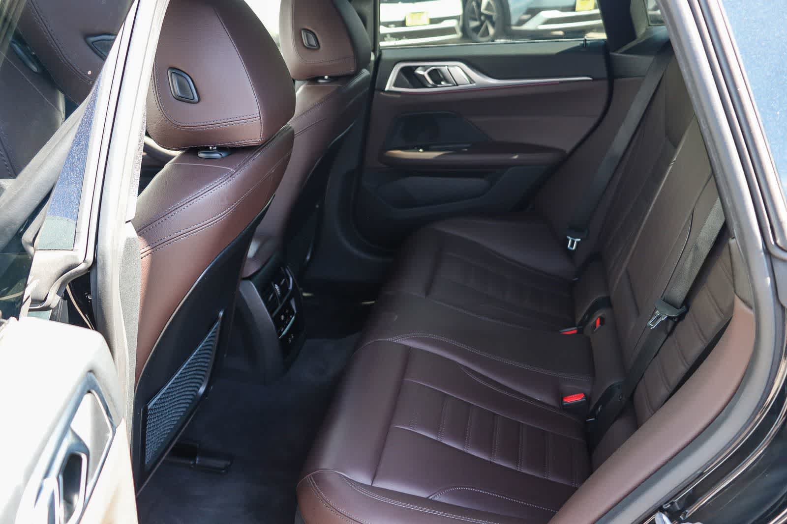 Thumbnail: 2023 BMW i4 - 18