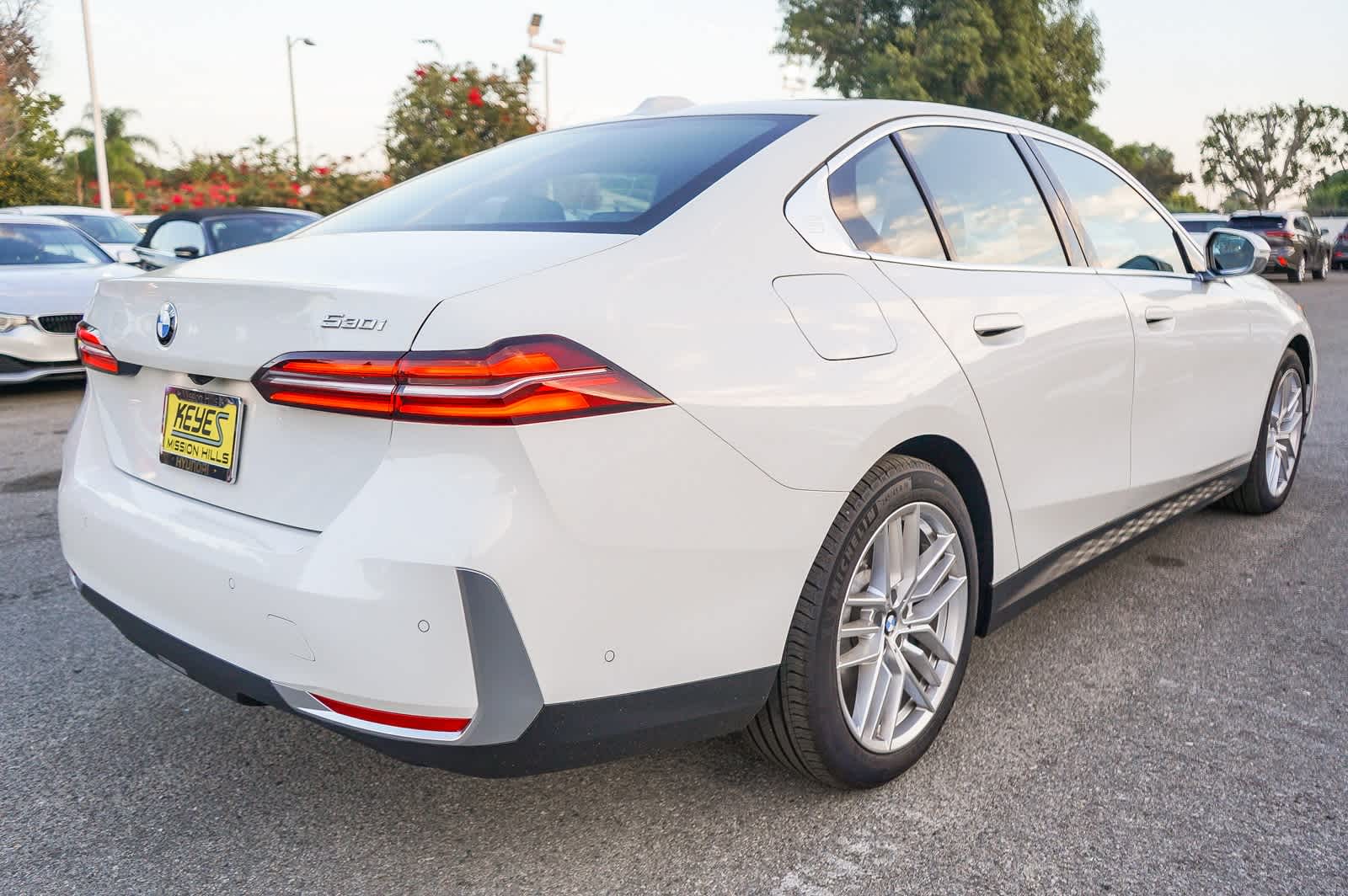 Thumbnail: 2024 BMW 5 Series - 6