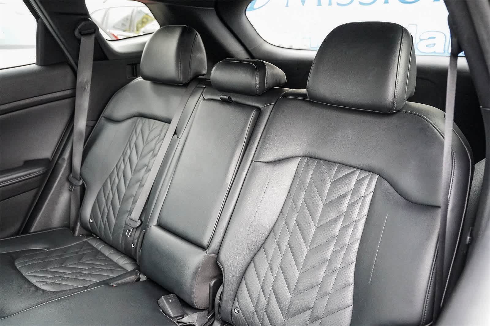 Thumbnail: 2023 Kia Sportage - 18