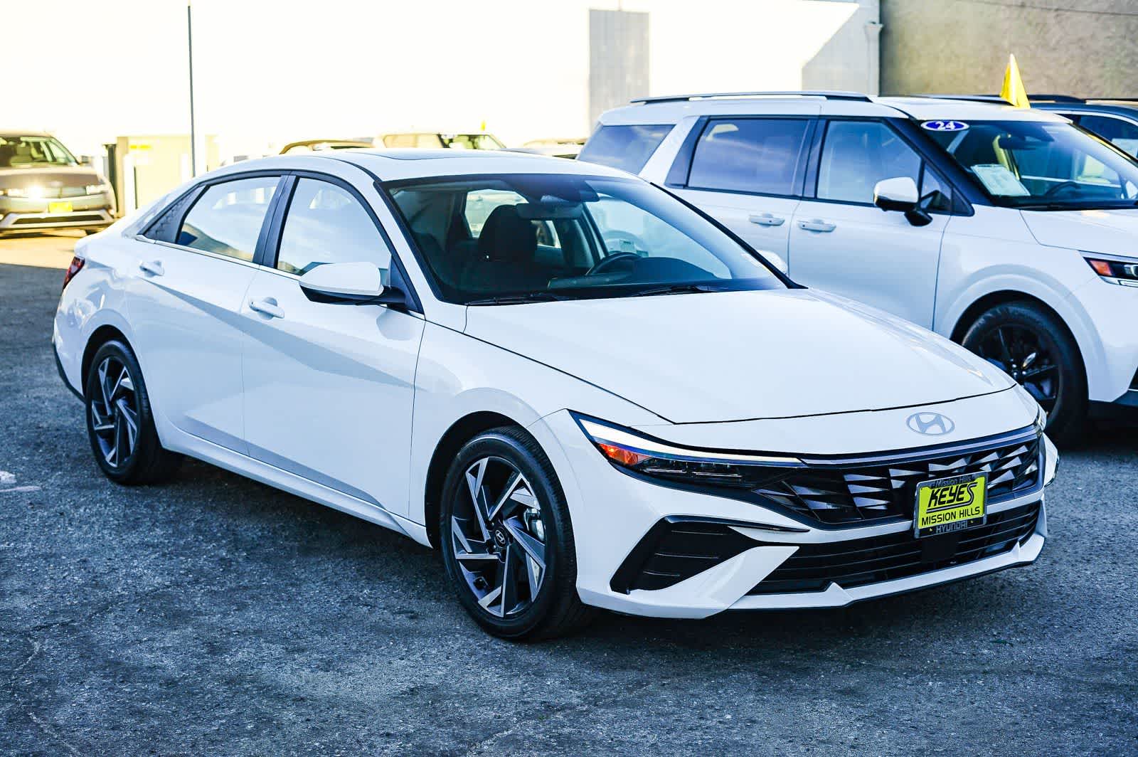 Thumbnail: 2025 Hyundai Elantra - 5