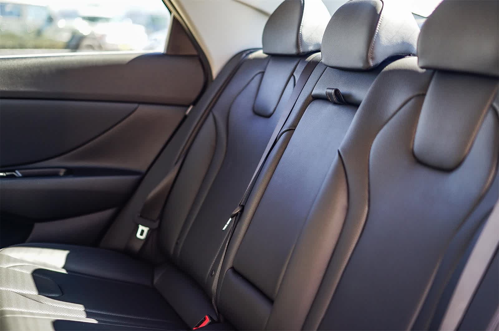 Thumbnail: 2025 Hyundai Elantra - 21